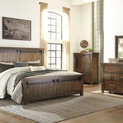 Lakeleigh Brown Panel Bedroom Set

