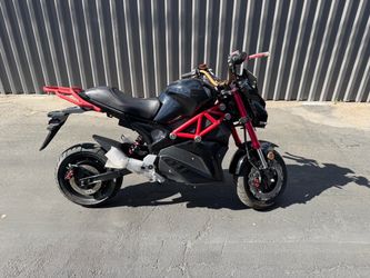 E-motorcycle, no battery