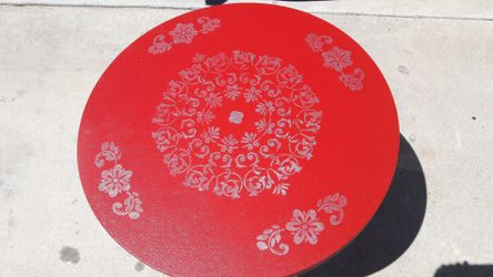 Nice Red Round Table  