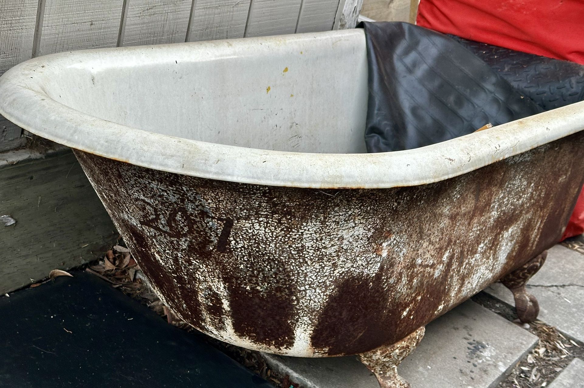 Cast Iron Tub