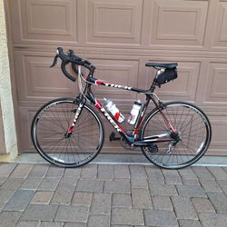 TREK MADONE OCLV 58 CM ROAD BIKE LIKE NEW ( CHECK MY OTHER BIKES)