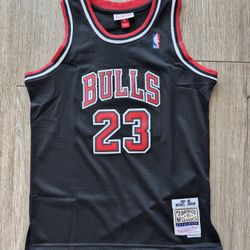 Jersey Kids Basketball NBA Bulls Jordan Camiseta Playera Size M Kids 