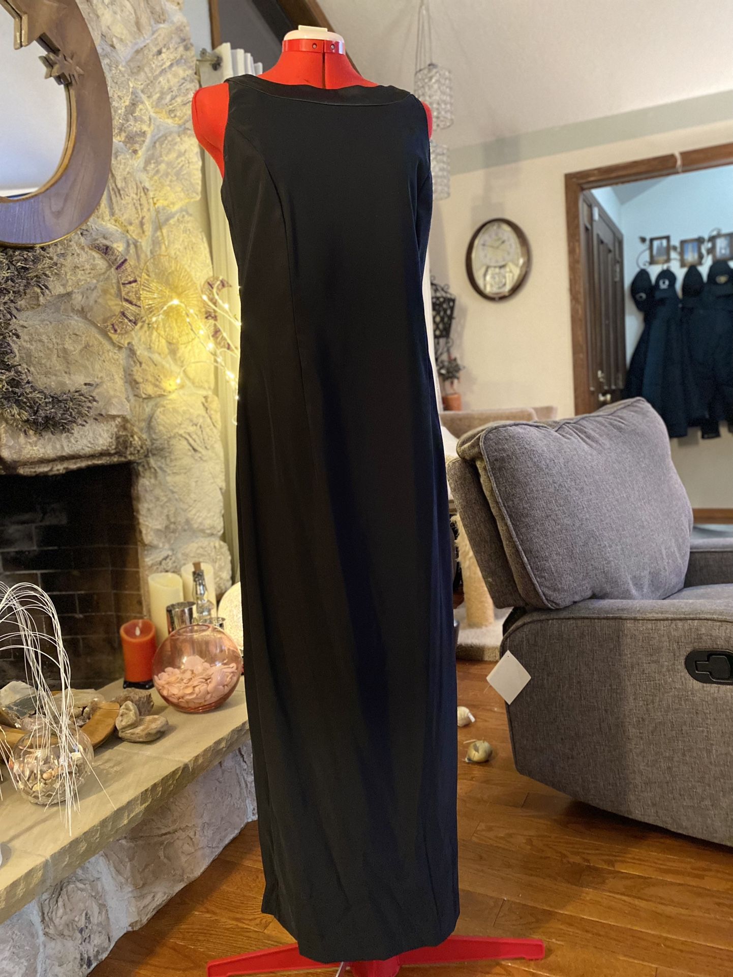 Vintage Dresses And Gowns
