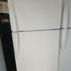 Whirlpool Refrigerator 