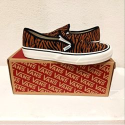 Vans Multiple Sizes Read Entire Description BOGO 50%
