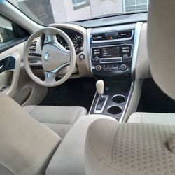 2015. NISSAN. ALTIMA. 2.5