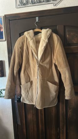 Tan Suede Shearling Zip-Up Jacket reversible! Fake fur