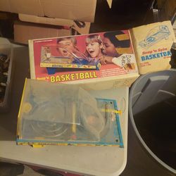 Vintage 1977 Empire Toys Snap And Spin Basketball Game In Box