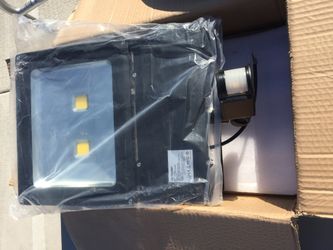 Flesh light for your outdoor