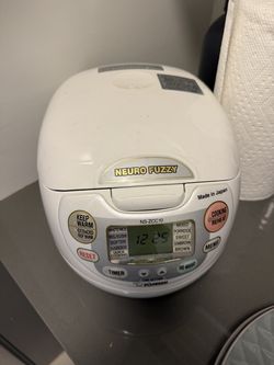 Zojirushi Neuro Fuzzy 5.5 cup Rice Cooker