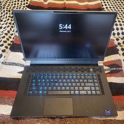 Alienware X17 R2 Gaming Laptop