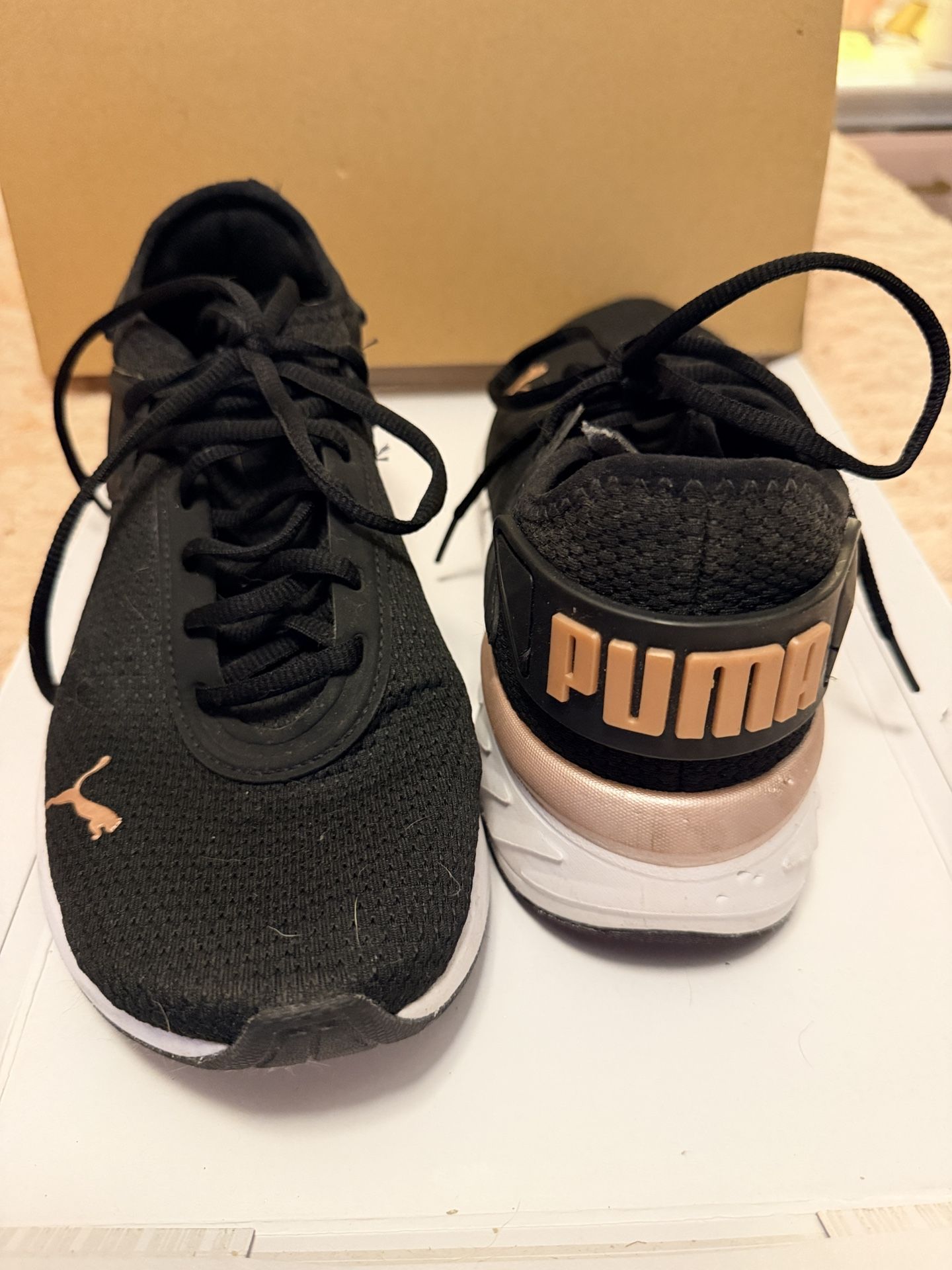 PUMA Rose gold Pink black Womens Tennis Shoes