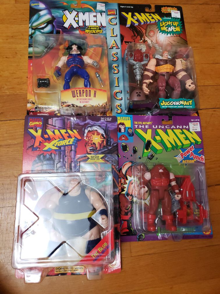 4 X-Men Action Figures