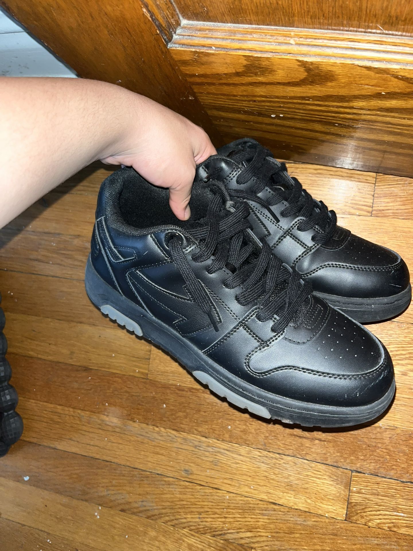 Off Whit Shoes Size 44