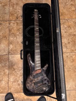 Ibáñez Srms806 Bass guitar