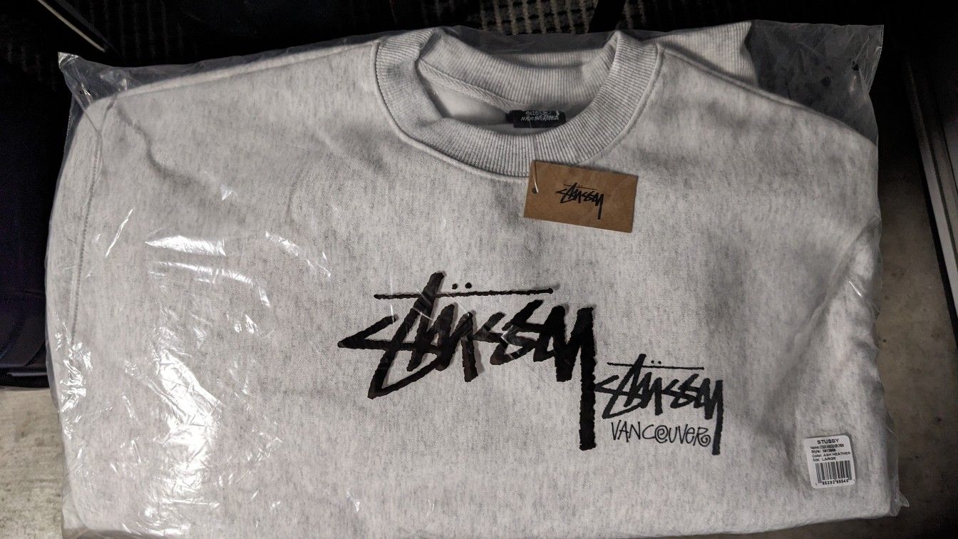 New Stussy Vancouver Chapter Sweatshirt - Large