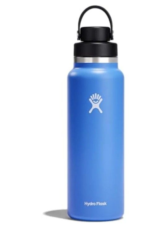 Hydro Flask 40 Oz Wide Mouth Chug Cap Water Bottle - Insulated Stainless Steel with Leakproof closeable lid for Cold Water Drinks, Sports, Travel, car