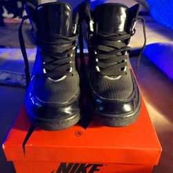 Nike First Flight grade school