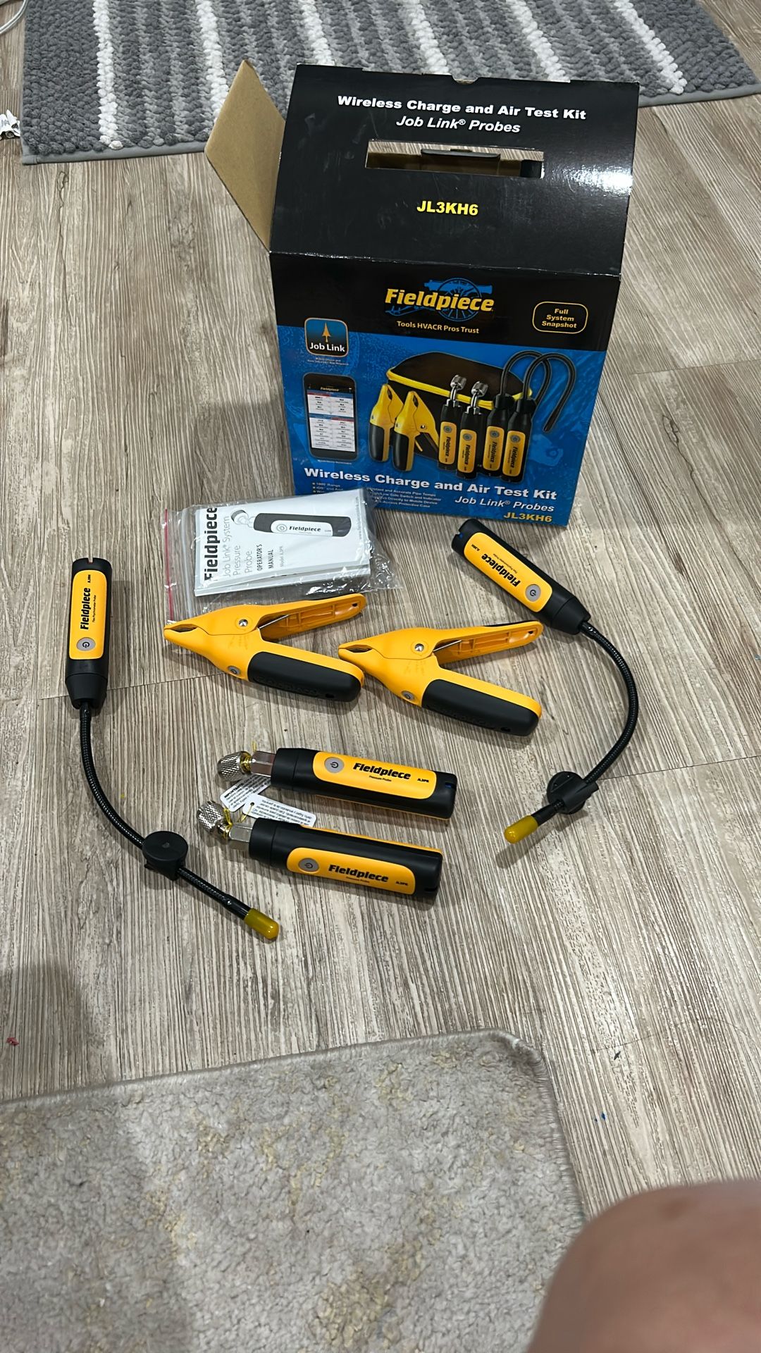Brand new fieldpiece probe charge and air test kit