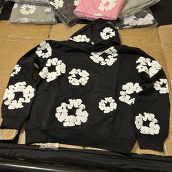 Denim Tear The Cotton Wreath Sweatshirt - Black