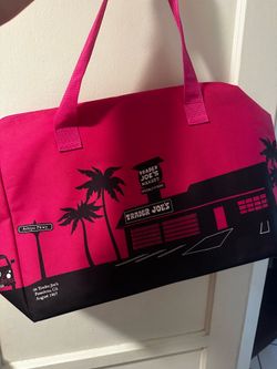 Traders joe pink insulated bag