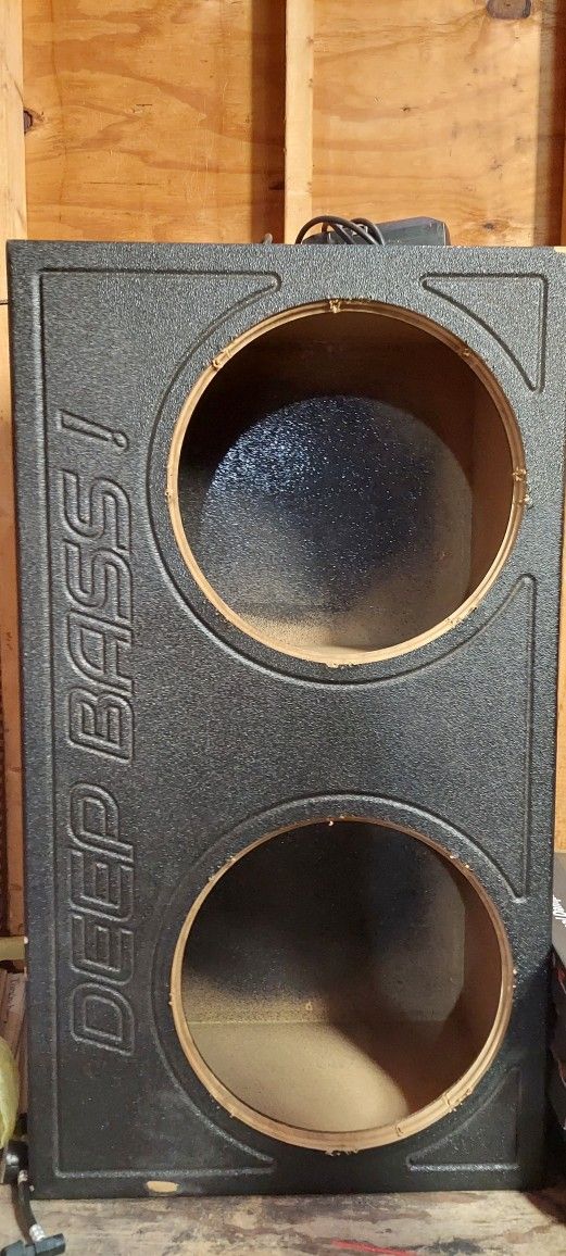 Sub Box For 15s $80 Need Gone
