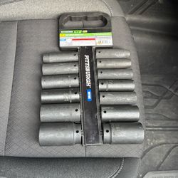 Pittsburgh 1/2 Socket Set 