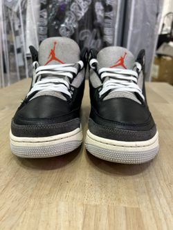 USED, AIR JORDAN 3 “RARE AIR” NO BOX, SIZE 9.5