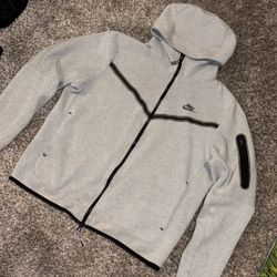 Nike Tech Medium Grey