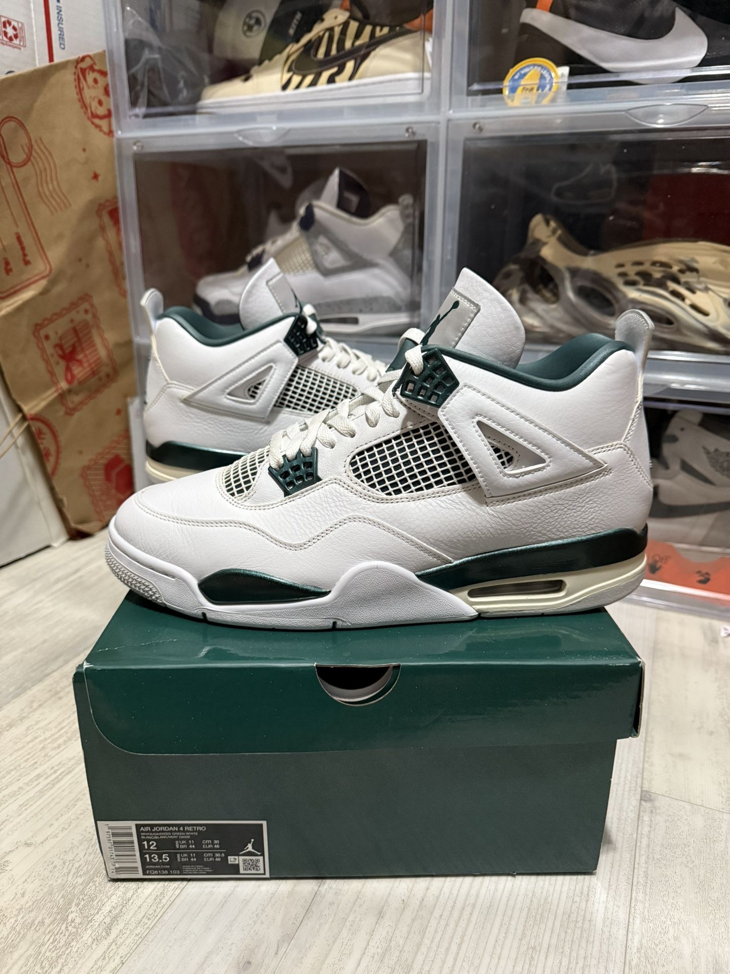 Air Jordan 4 Retro Oxidized Green 