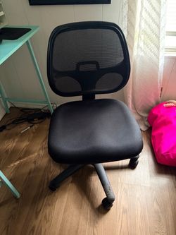 Desk chair