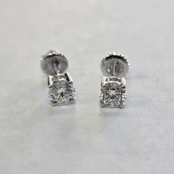 14kt White Gold Labgrown Diamond Screwback Stud Earrings