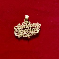 14 Kt Gold Pendant