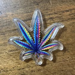 Beautiful 1.5 Grams Of .999 Silver Marijuana Leaf 