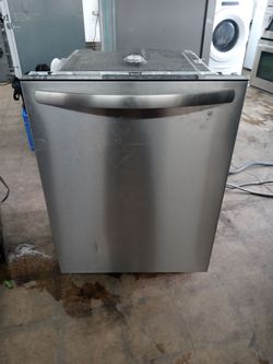 Frigidaire stainless steel dishwasher with stainless tub - Free delivery