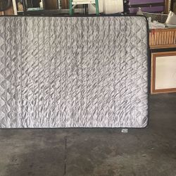 Full Size Mattress Used 1 Time 