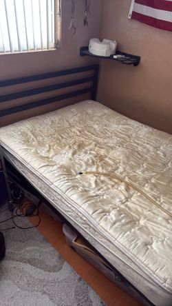 Queen size bed