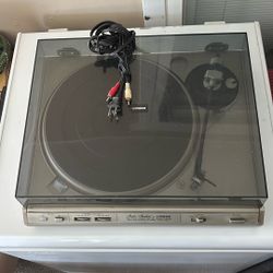 Fisher, Turntable Record Player