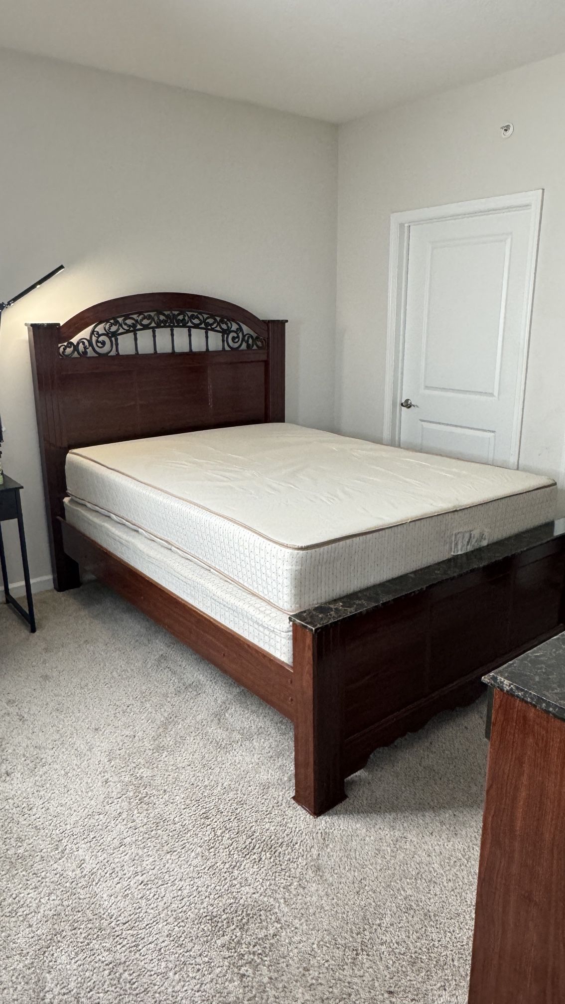 4-piece bed set, $600, Gently Used- Good Condition, Please Read Description!!