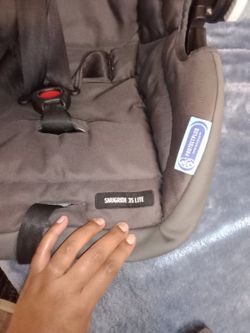 Graco SnugRide 35 Lite (Car seat only)