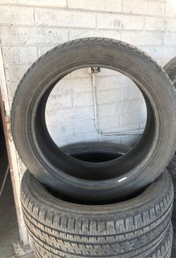 285/45R22 Bridgestone