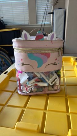 Art supplies