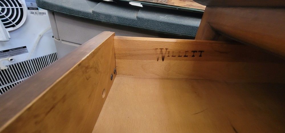 Willett Side Table 
