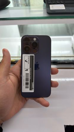 iPhone 14 pro 512gb (unlocked)
