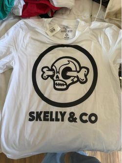 SKELLY AND CO TEE SHIRT NEW
