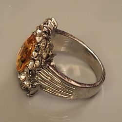VINTAGE  CRYSTAL  RING