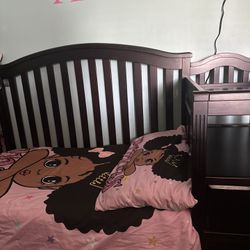 Infant To Toddlers’ Crib 