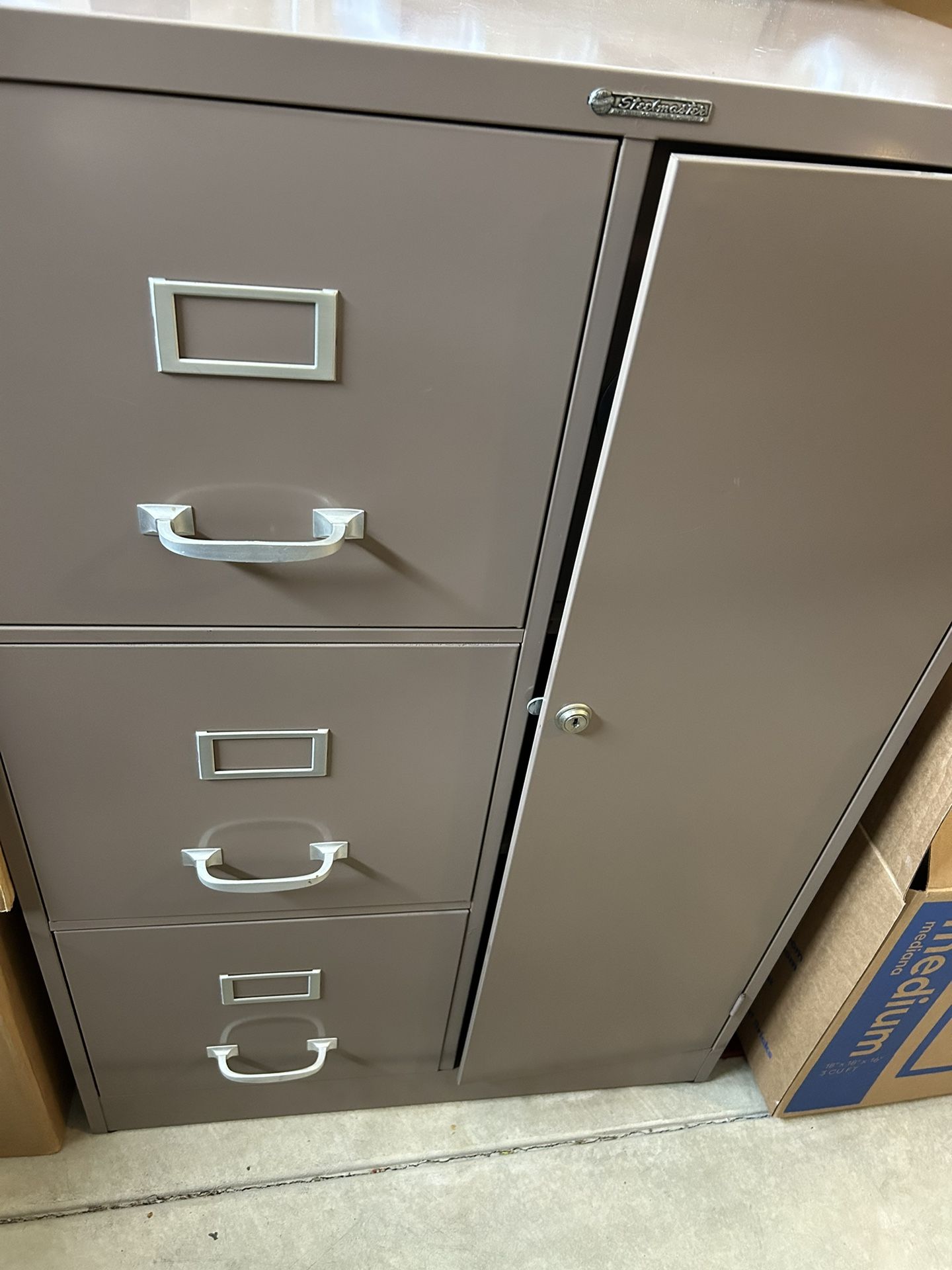 File Cabinet With Shelves And Safe