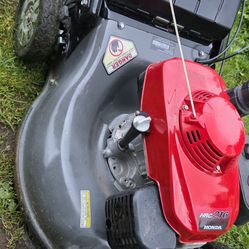 Honda hrc216 commercial