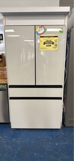 Samsung Bespoke 4-Door French Door Refrigerator